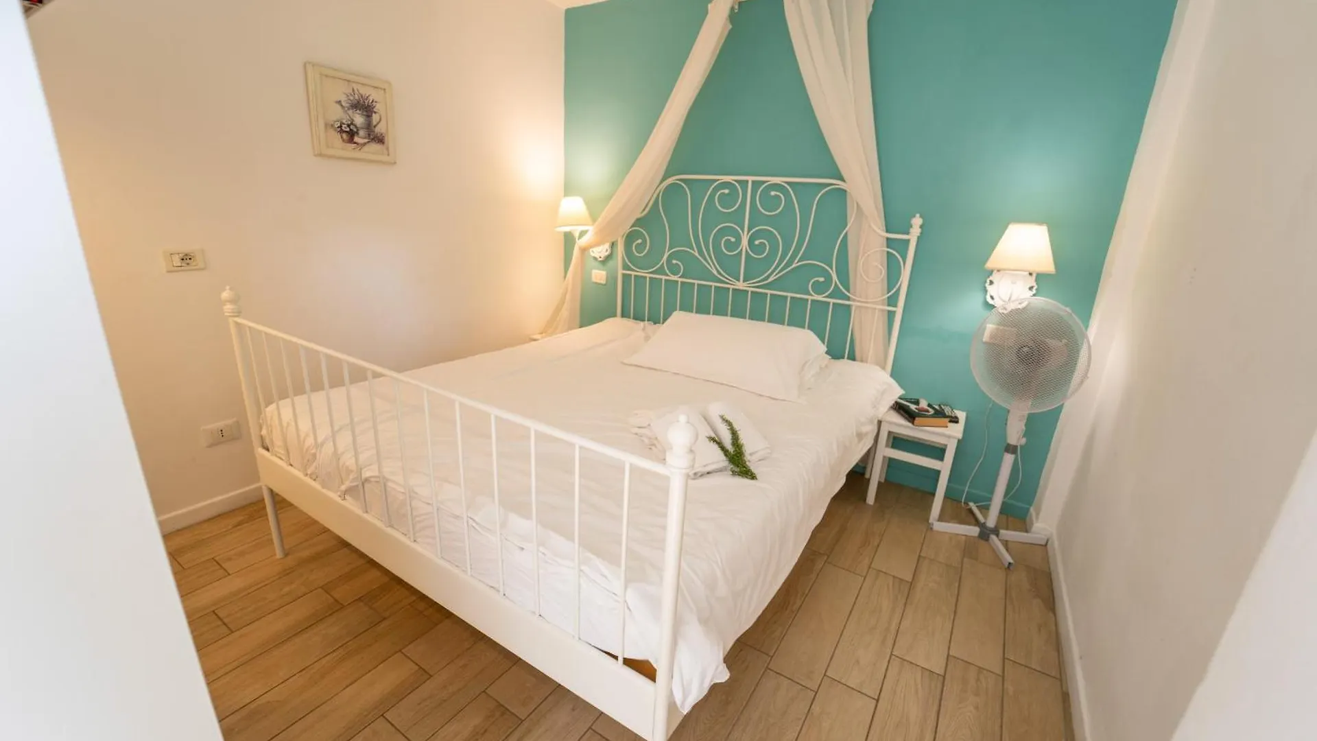Sivinos Camping Boutique Manerba del Garda Italia